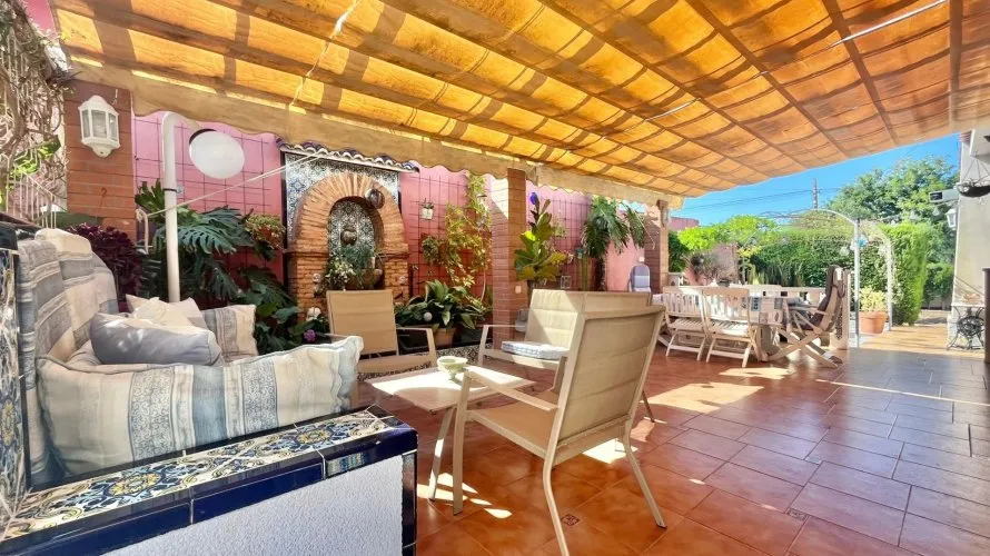Villa de 3 chambres à Torrevieja, Spain No. 692 № 13