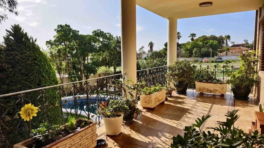 Villa de 5 chambres à Ciudad Quesada, Espagne No. 405 № 25