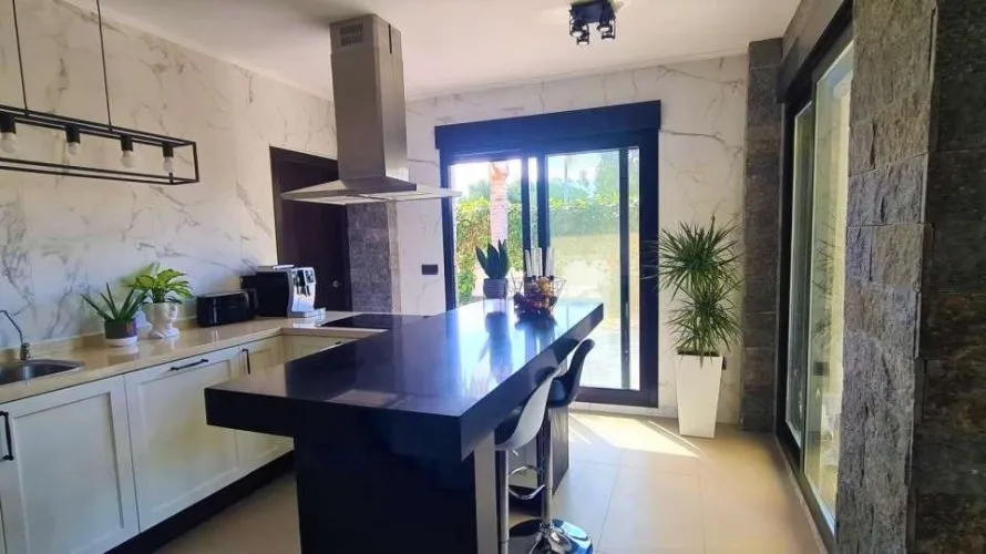 Villa de 5 chambres à Calpe, Spain No. 484 № 17