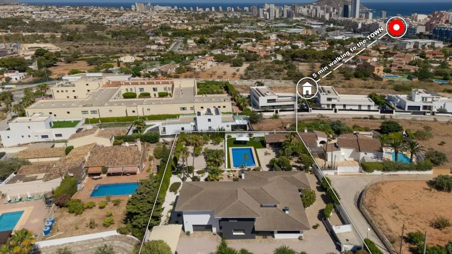 Villa de 6 chambres à Calpe, Spain No. 423 № 20