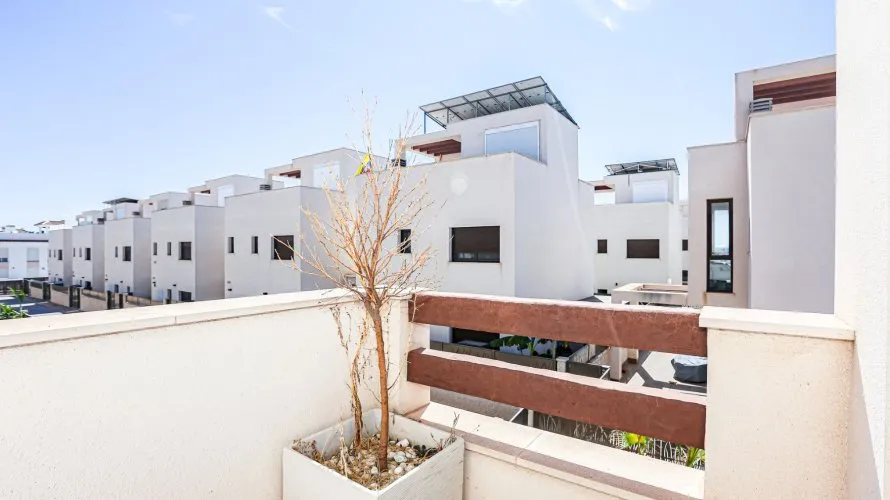 Villa de 101m² à Ciudad Quesada, Espagne No. 675 № 25