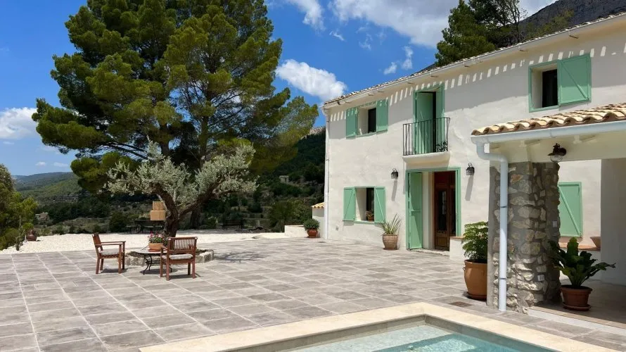 Villa de 3 chambres à Sella, Espagne No. 701 № 1