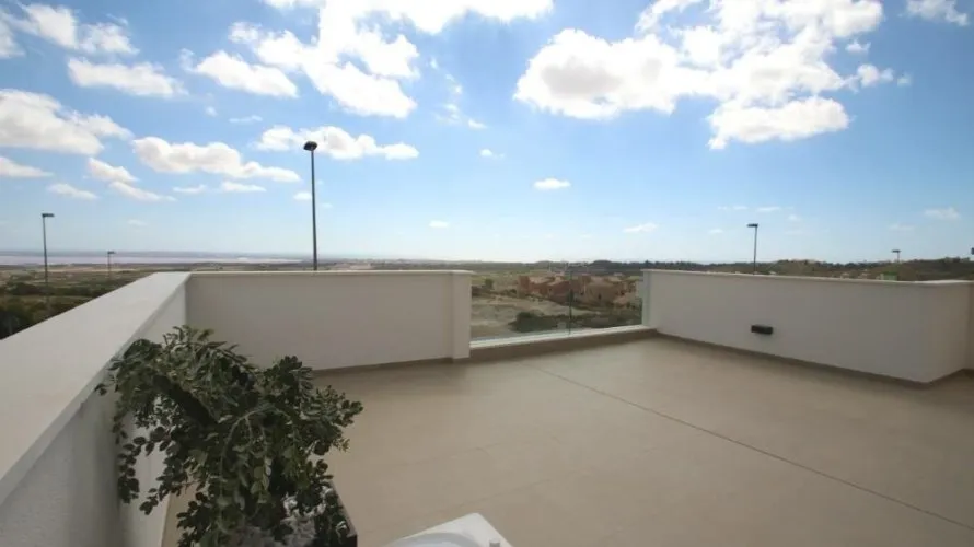 Villa de 3 chambres à San Miguel de Salinas, Spain No. 479 № 5