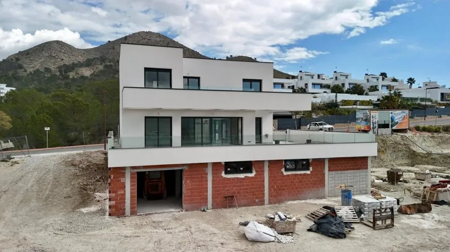 Villa de 3 chambres à Finestrat, Spain No. 671 № 8