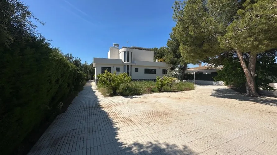 Villa de 5 chambres à San Vicente del Raspeig, Espagne No. 686 № 28