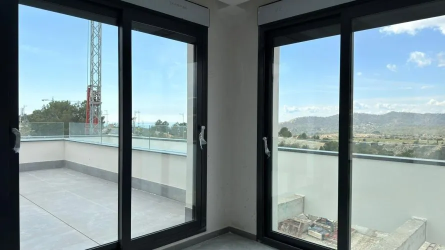 Villa de 3 chambres à Finestrat, Spain No. 671 № 22