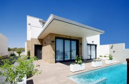 Villa de 3 chambres à San Miguel de Salinas, Spain No. 479