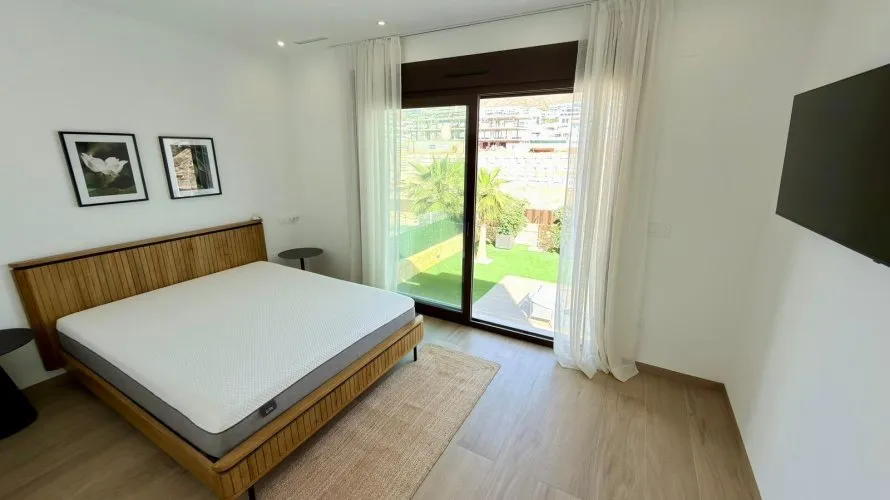 Villa de 5 chambres à Finestrat, Spain No. 667 № 16
