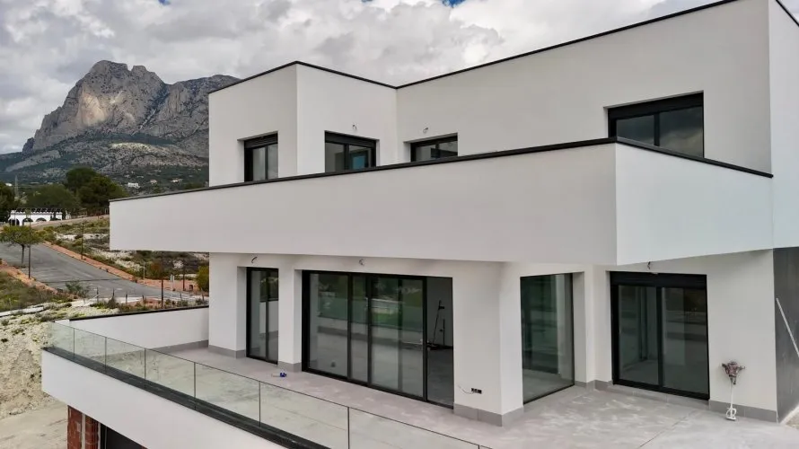 Villa de 3 chambres à Finestrat, Spain No. 671 № 21