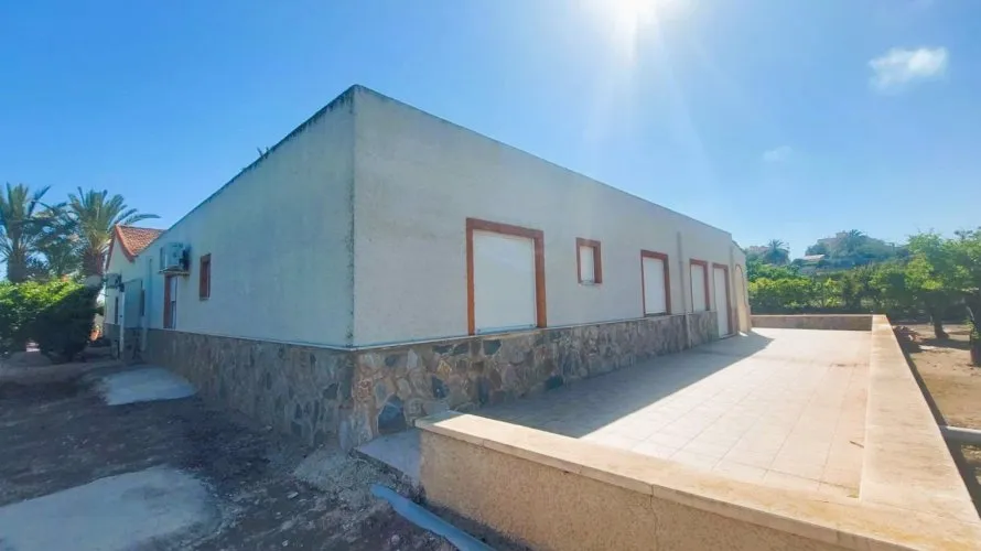 House de 5 chambres à La Marina, Espagne No. 737 № 7