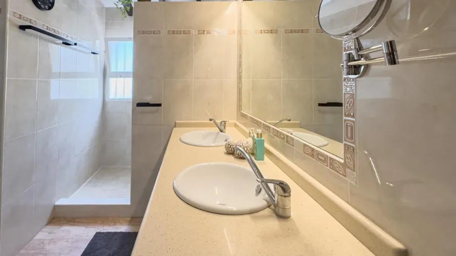 Villa de 3 chambres à La Nucia, Espagne No. 757 № 12