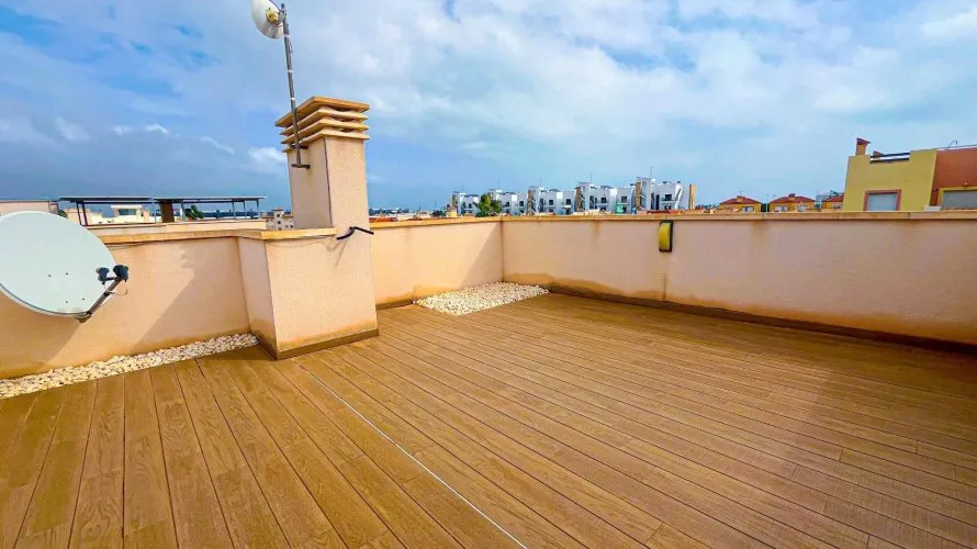 Villa de 5 chambres à La Zenia, Espagne No. 731 № 2