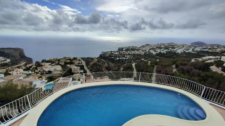 Villa de 209m² à Benitachell, Espagne No. 732 № 4