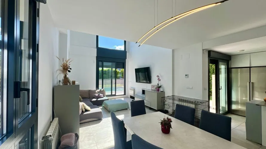 Villa de 3 chambres à Betera, Espagne No. 755 № 12