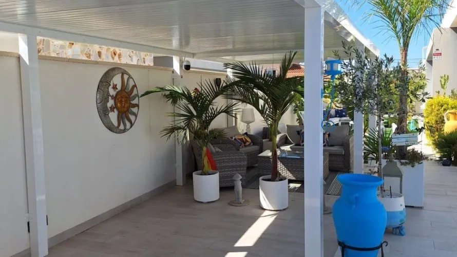 Villa de 106m² à Torrevieja, Espagne No. 728