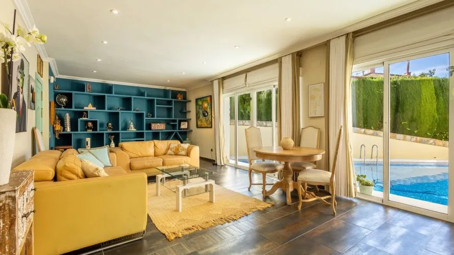 Villa de 464m² à Almoradi, Espagne No. 789 № 24