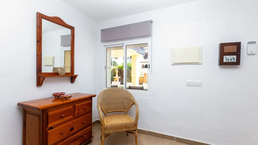 Villa de 293m² à La Zenia, Espagne No. 766 № 20