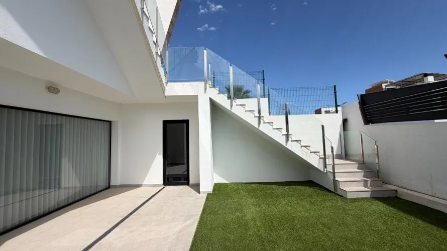 House de 324m² à Finestrat, Espagne No. 771 № 27