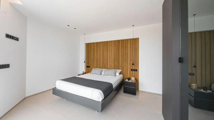 Villa de 4 chambres à Benidorm, Espagne No. 798 № 17