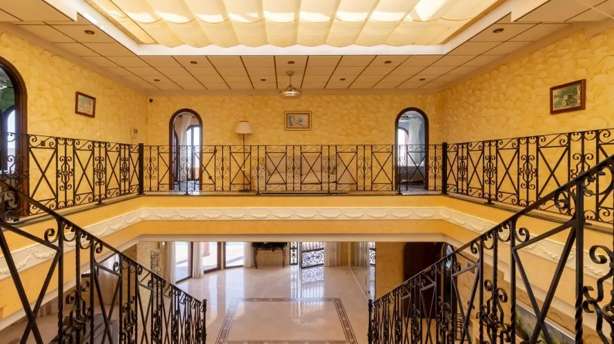 Villa de 624m² à La Zenia, Espagne No. 807 № 25