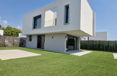 Villa de 3 chambres à La Font, Espagne No. 808