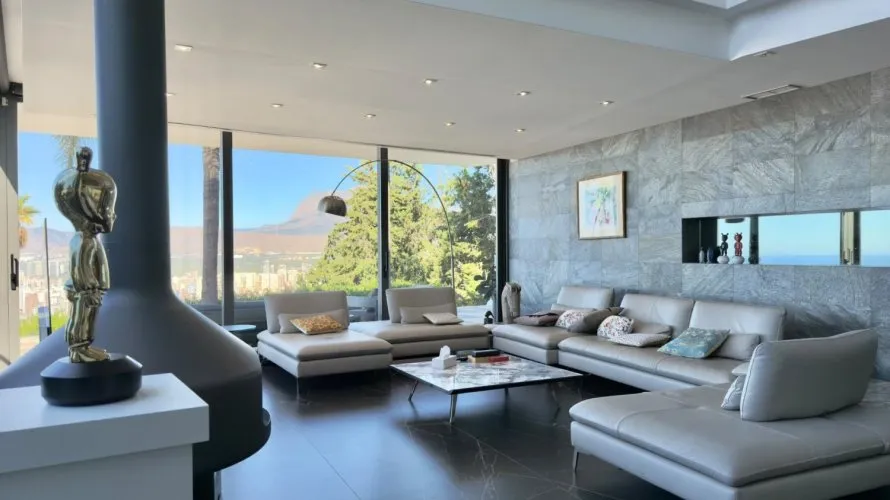 Villa de 5 chambres à Benidorm, Espagne No. 885 № 2