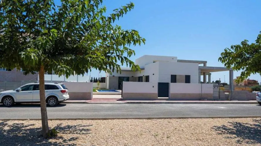 Villa de 3 chambres à Daya Nueva, Espagne No. 878 № 22