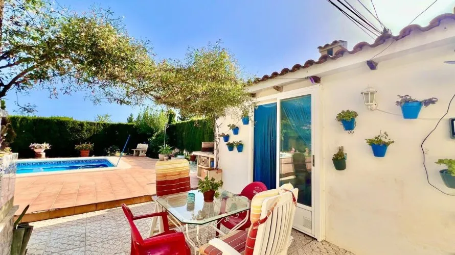 Villa de 3 chambres à Daya Vieja, Espagne No. 856 № 5