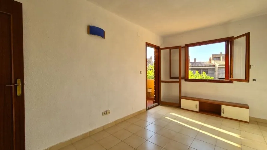 House de 4 chambres à San Juan, Espagne No. 886 № 16