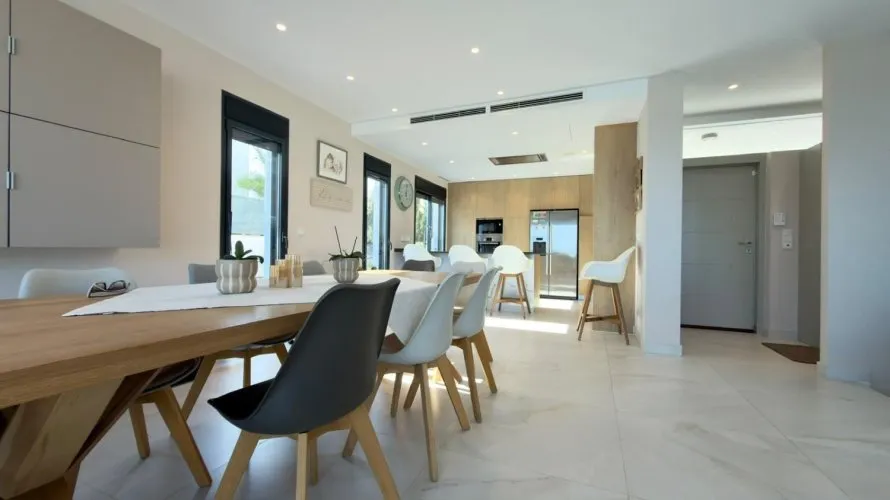 Villa de 324m² à Finestrat, Espagne No. 903