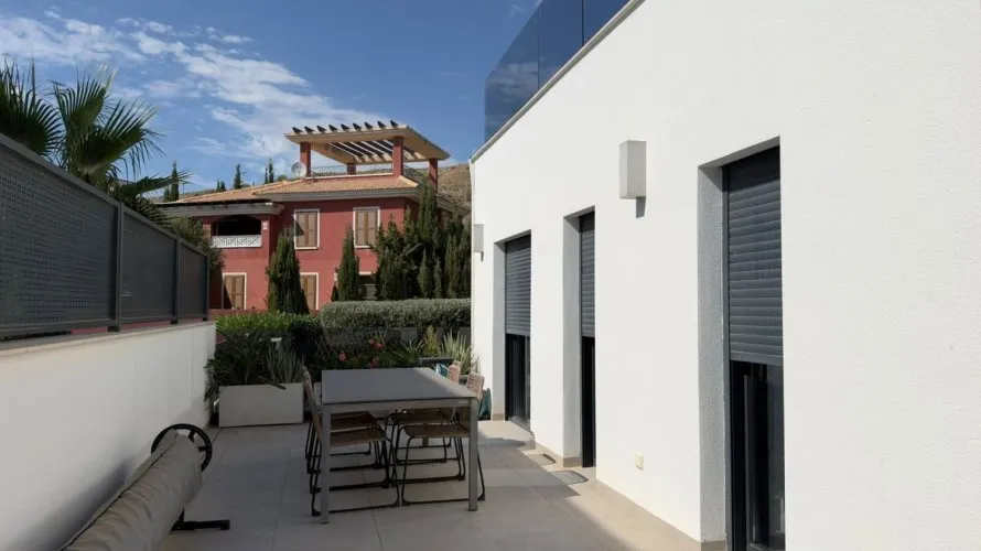 Villa de 324m² à Finestrat, Espagne No. 903 № 14