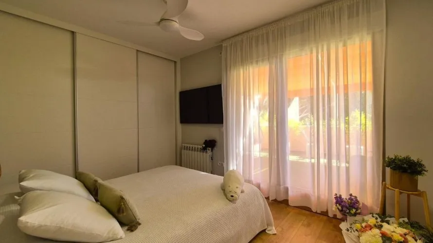 House de 3 chambres à Alicante, Espagne No. 893 № 9
