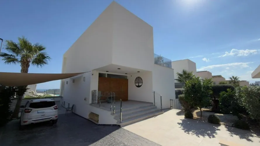Villa de 324m² à Finestrat, Espagne No. 903 № 19