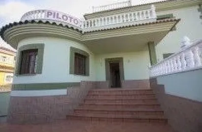 Вилла с 3 спальнями в  Лос Альтос, Испания №475