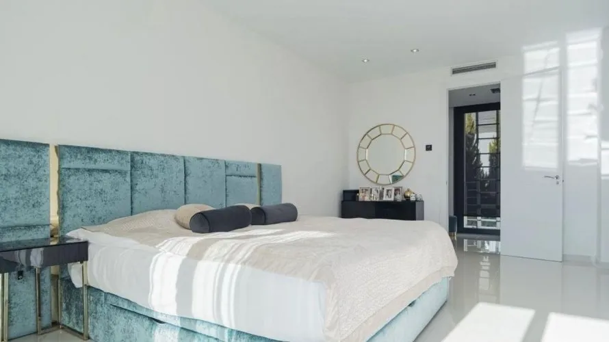 Вилла с 5 спальнями в Финестрат, Испания №716 № 9