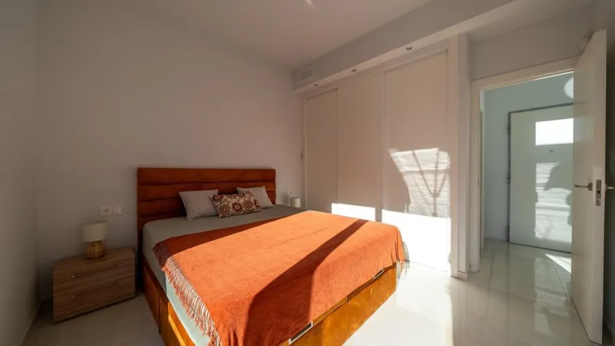 3 bedrooms house for sale , La Zenia, Spain No. 588 № 13