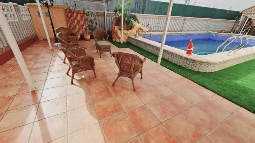 5 bedrooms villa for sale , Torrevieja, Spain No. 606 № 13