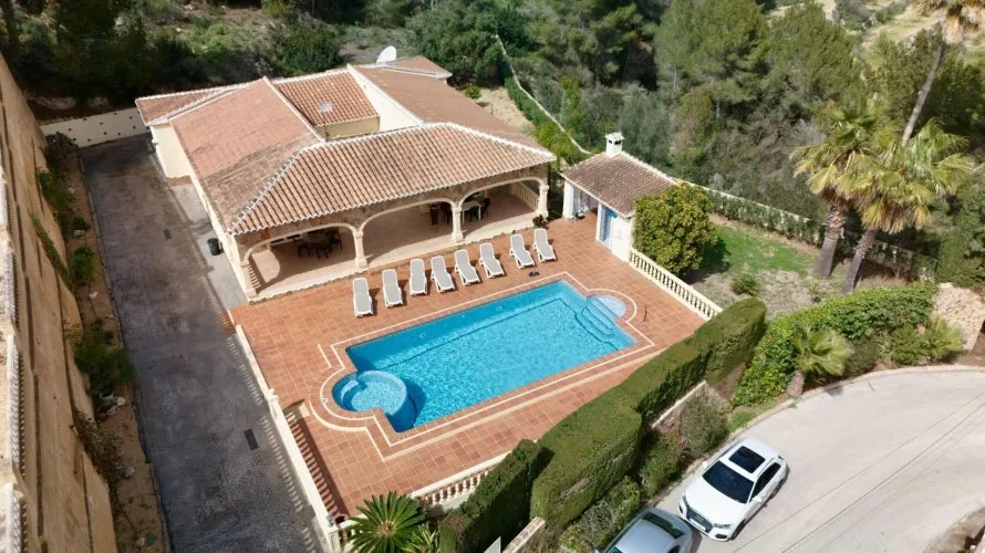 5 bedrooms villa for sale , Calpe, Spain No. 596 № 26