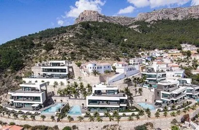 4 bedrooms villa for sale , Calpe, Spain No. 560