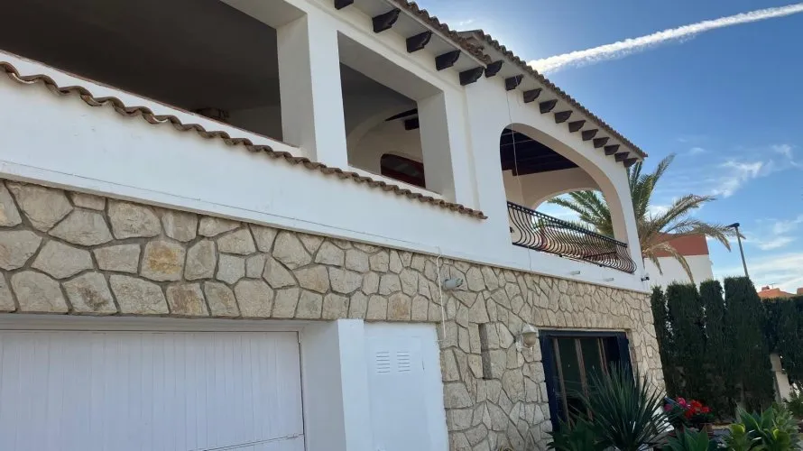 4 bedrooms villa for sale , Albir, Spain No. 566 № 14