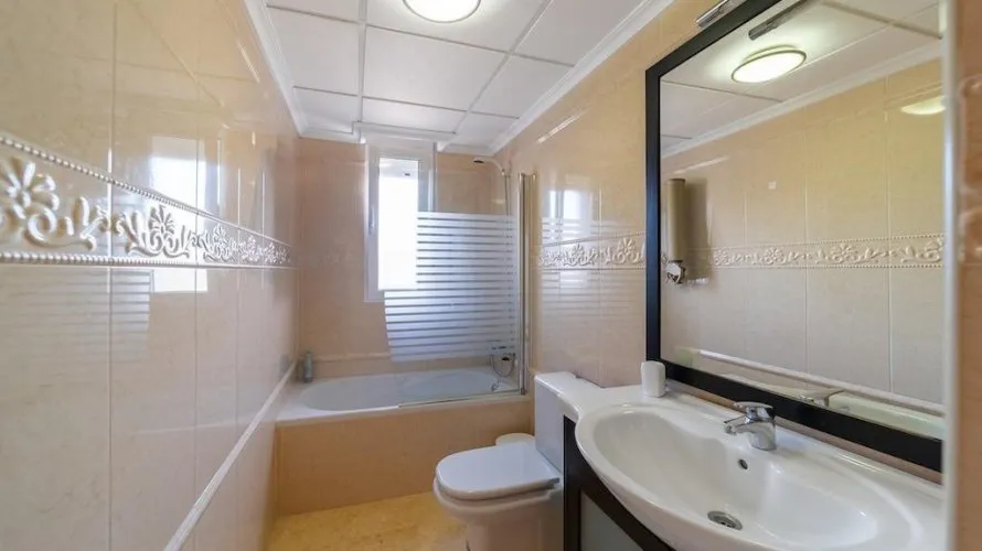 5 bedrooms villa for sale , Torrevieja, Spain No. 611 № 6