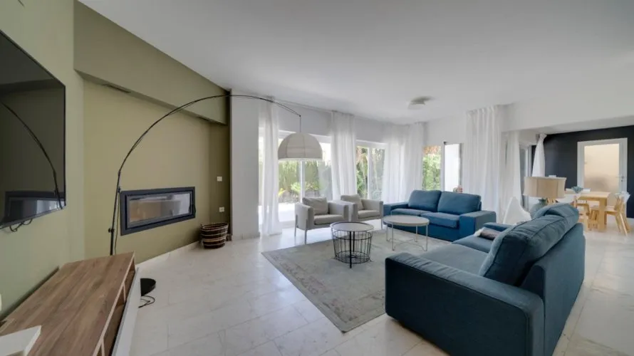 4 bedrooms villa for sale , Albir, Spain No. 549 № 28