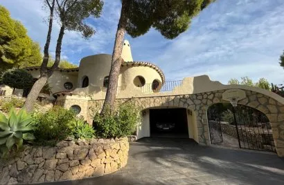 4 bedrooms villa for sale , Altea La Vella, Spain No. 538