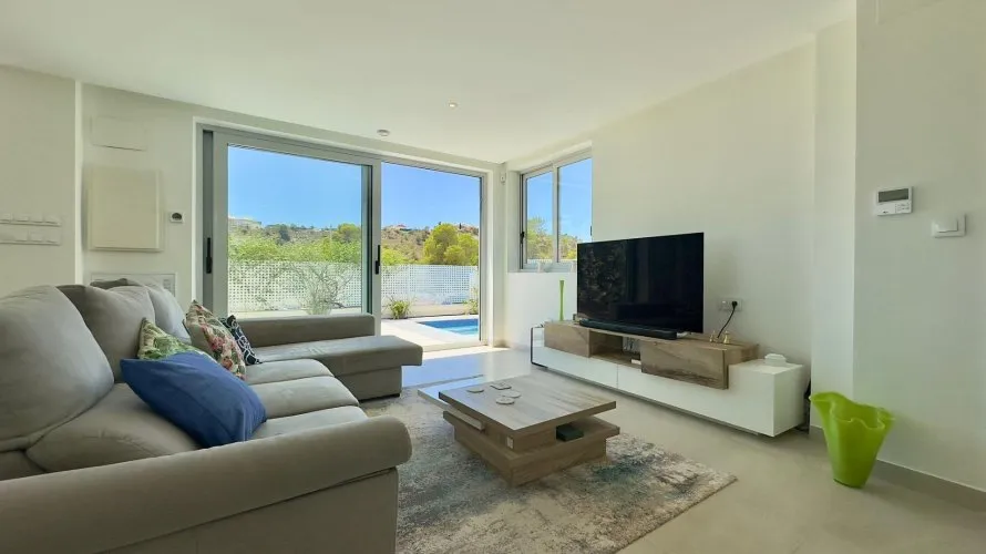 3 bedrooms villa for sale , Finestrat, Spain No. 561 № 22