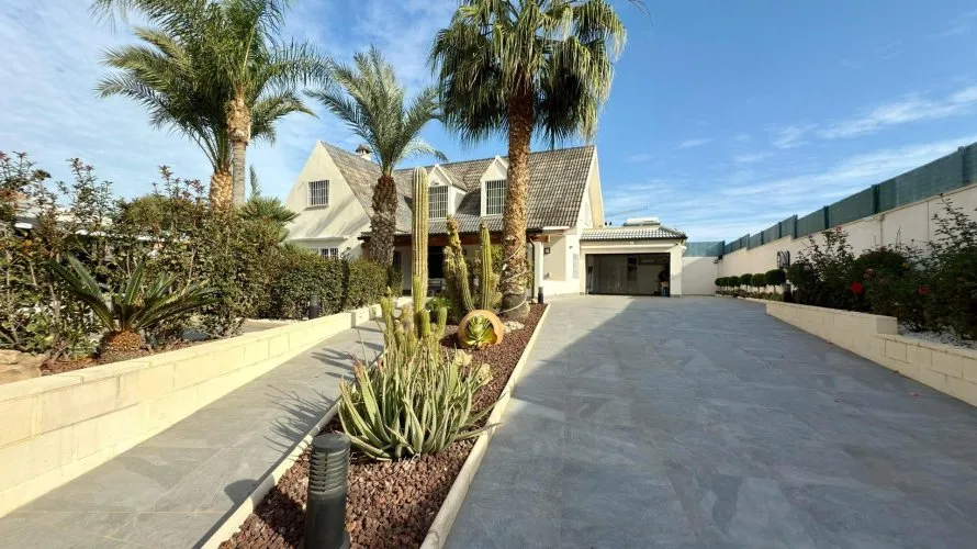 5 bedrooms villa for sale , San Juan, Spain No. 591 № 23