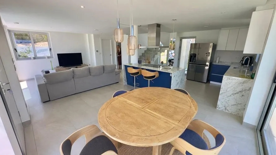 3 bedrooms villa for sale , Finestrat, Spain No. 561 № 12