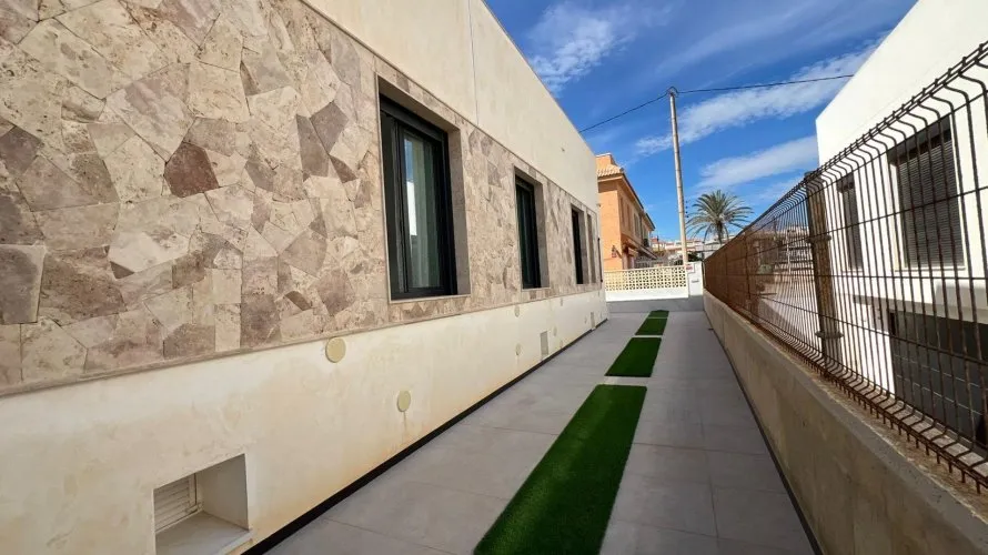 5 bedrooms villa for sale , La Mata, Spain No. 574 № 2
