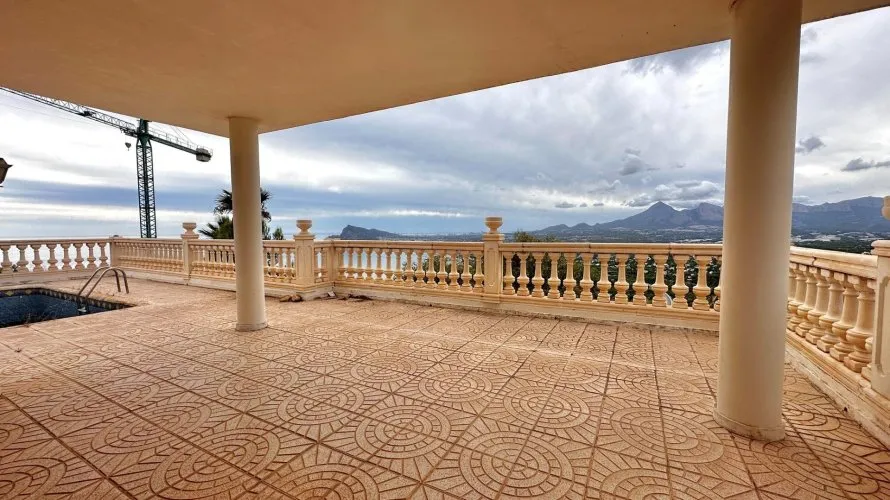 5 bedrooms villa for sale , Zona Altea Hills, Spain No. 536 № 5