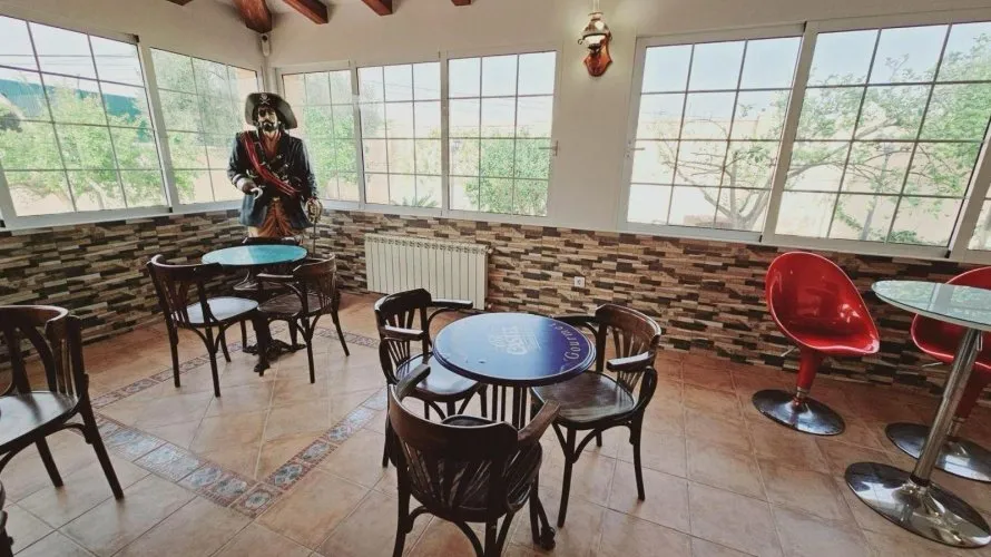 5 bedrooms villa for sale , Torrevieja, Spain No. 606 № 1