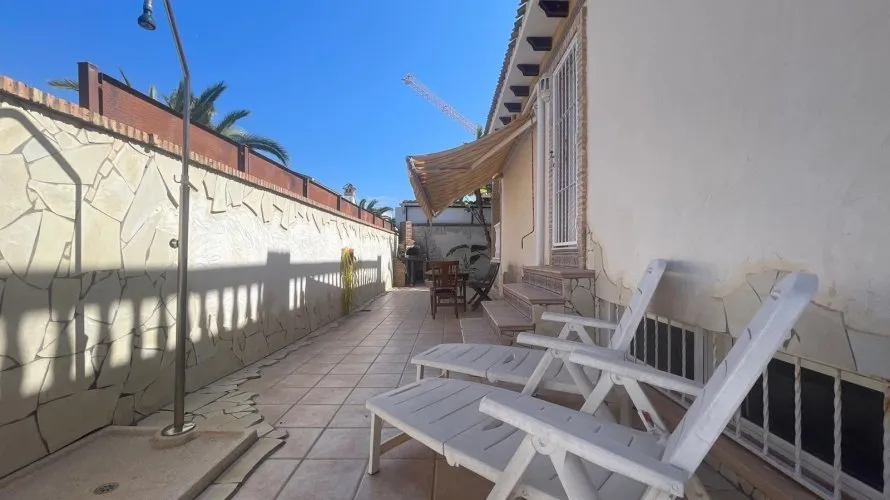 5 bedrooms house for sale , Torrevieja, Spain No. 630 № 4